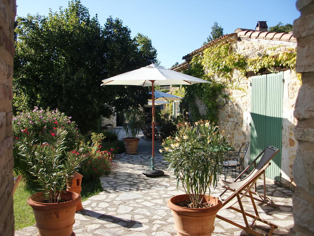Bed and Breakfast La Pacha à Saint-Montan Extérieur photo